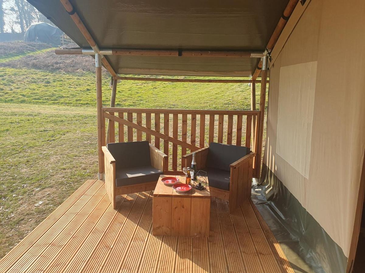 Luxury Safari Tents At Moulin Du Pommier Glamping & Camping Saulgond Luaran gambar