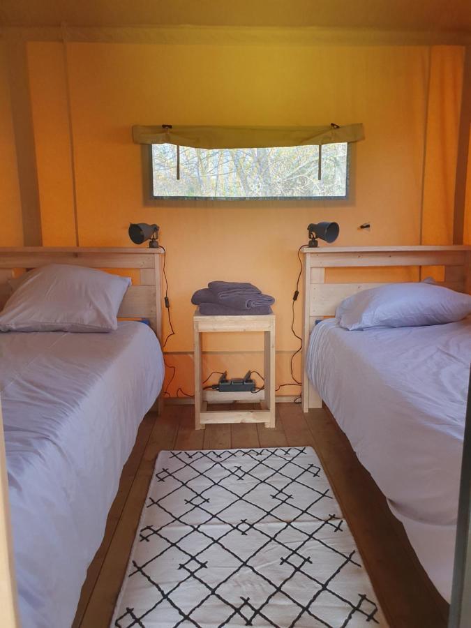 Luxury Safari Tents At Moulin Du Pommier Glamping & Camping Saulgond Luaran gambar