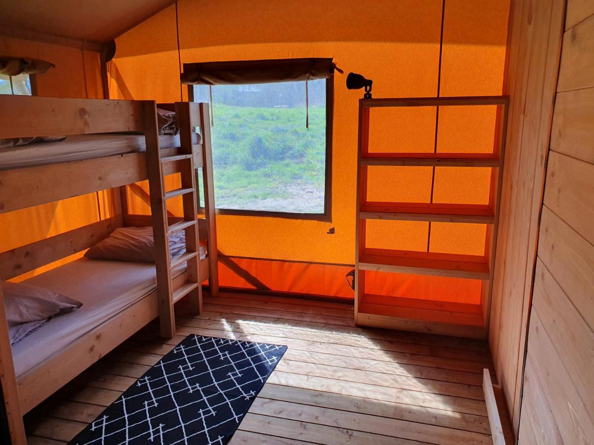 Luxury Safari Tents At Moulin Du Pommier Glamping & Camping Saulgond Luaran gambar