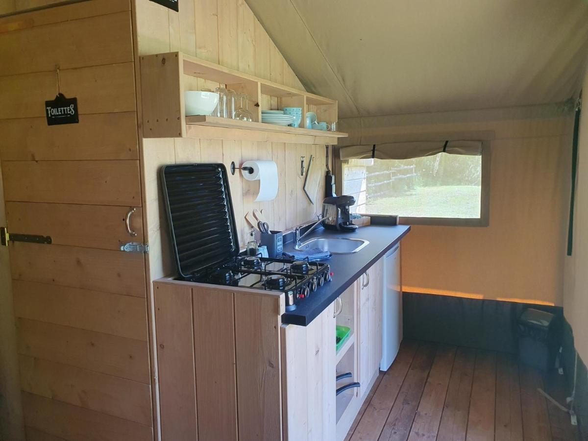 Luxury Safari Tents At Moulin Du Pommier Glamping & Camping Saulgond Luaran gambar