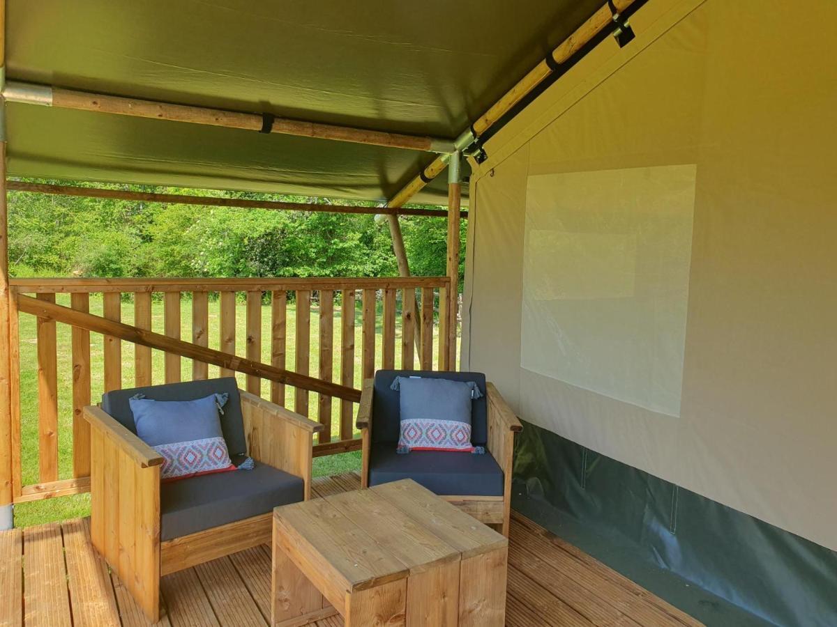 Luxury Safari Tents At Moulin Du Pommier Glamping & Camping Saulgond Luaran gambar