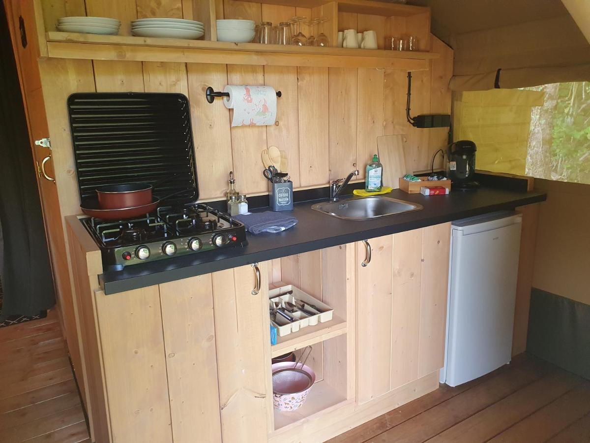 Luxury Safari Tents At Moulin Du Pommier Glamping & Camping Saulgond Luaran gambar
