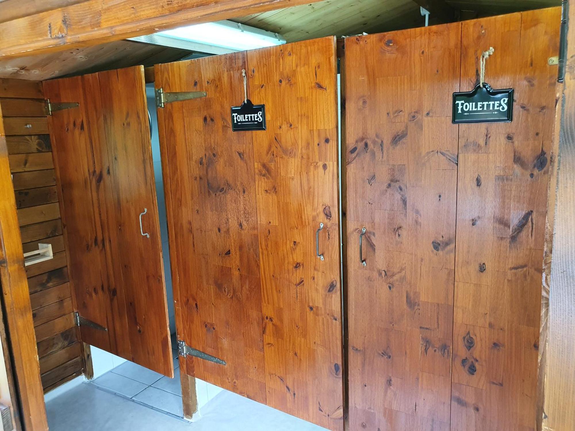 Luxury Safari Tents At Moulin Du Pommier Glamping & Camping Saulgond Luaran gambar